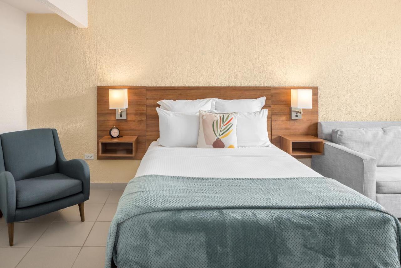 Wyndham Palmas Beach And Golf Boutique Resort Humacao Eksteriør bilde